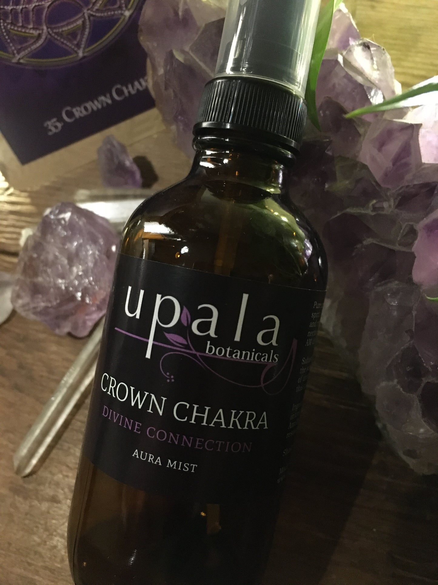 Crown Chakra Aura Mist - Sahasrara · Divine Connection · Light, luminous, meditative notes for peace, unity, and spiritual attunement