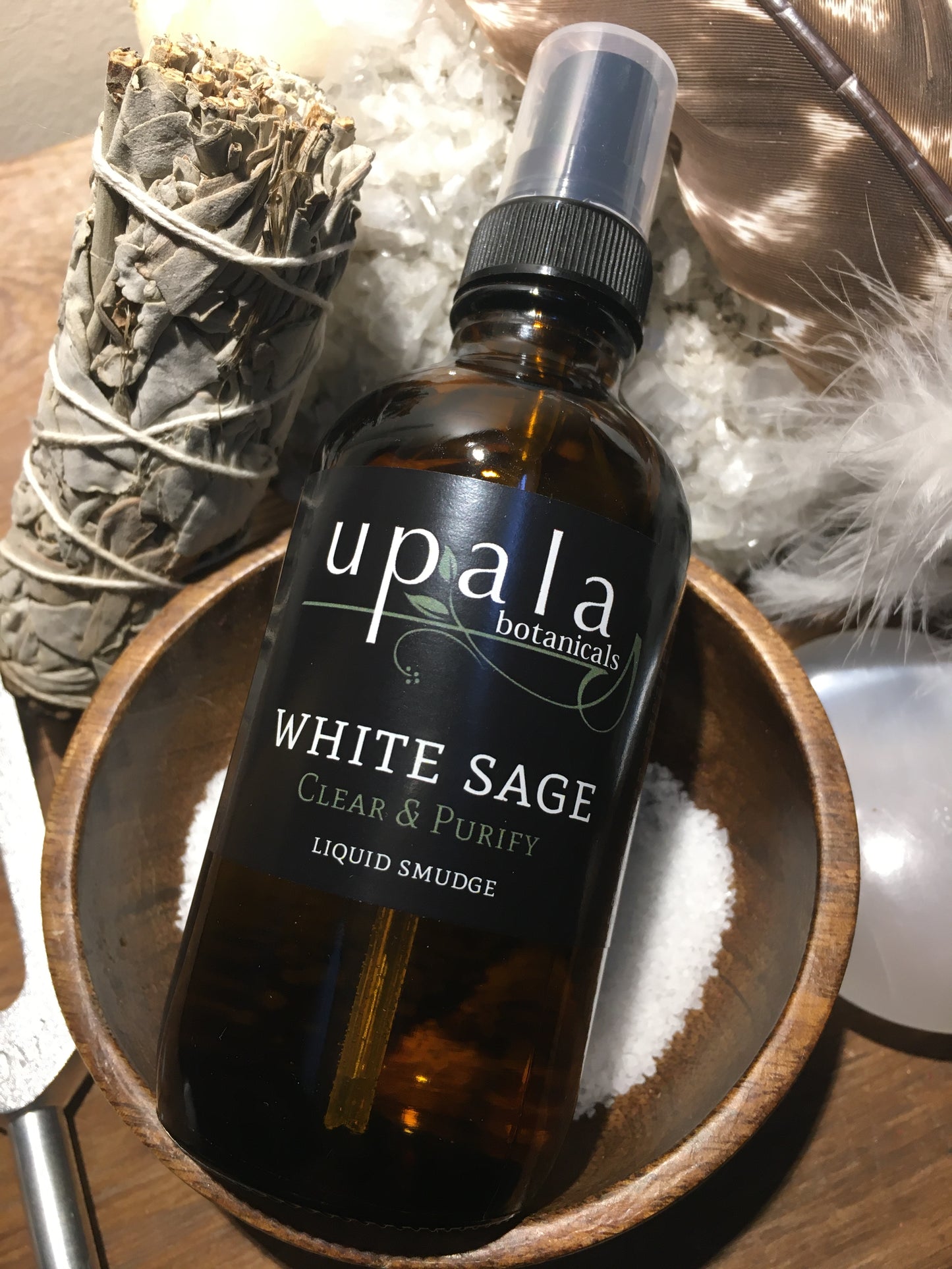 White Sage Liquid Smudge Mist  A purifying, herbaceous White Sage mist crafted for clearing energy, refreshing spaces, and restoring spiritual clarity. Warm, camphorous, and airy, it offers the power of a smoke cleansing ritual - without the smoke.